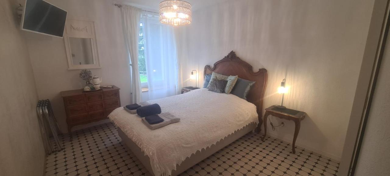 Bed and Breakfast La Ferme Des Aretes La Chaux De Fonds Esterno foto